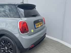 MINI Electric (2022) thumbnail 30