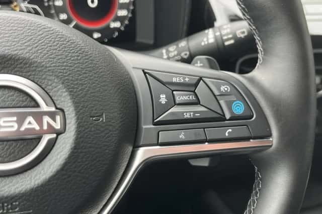 Nissan Juke (2025) thumbnail 10