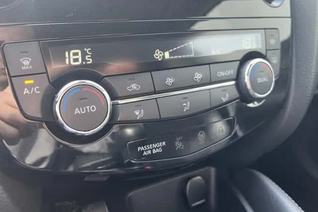 Nissan Qashqai (2019) thumbnail 4