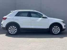 Volkswagen T-Roc (2021) thumbnail 20