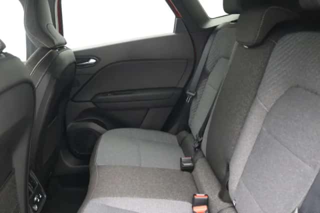 Mitsubishi Grandis (2026) thumbnail 5