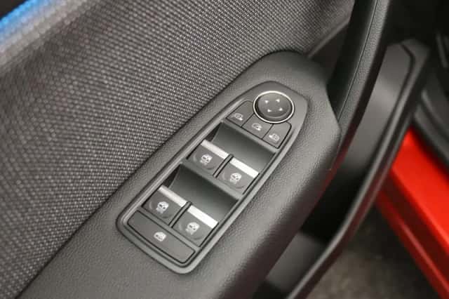 Mitsubishi Grandis (2026) thumbnail 7