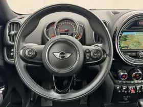 MINI Countryman (2017) thumbnail 19