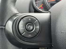 MINI Countryman (2017) thumbnail 21