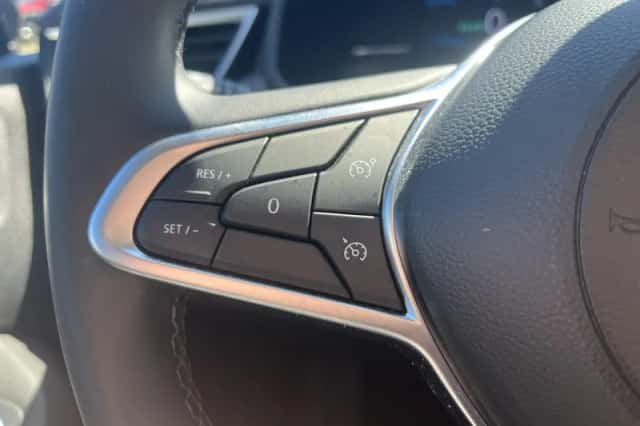 Mitsubishi Colt (2024) thumbnail 4
