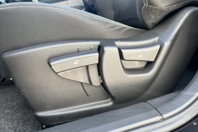 Nissan Qashqai (2010) thumbnail 34