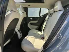 Volvo XC40 (2020) thumbnail 13