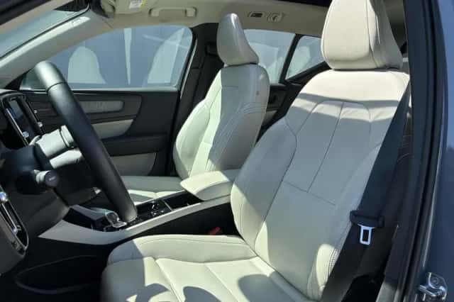 Volvo XC40 (2020) thumbnail 29