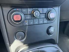 Nissan Qashqai (2008) thumbnail 7