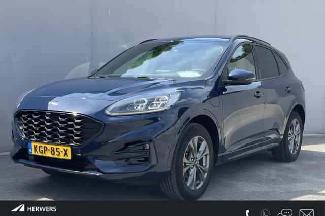 Ford Kuga (2023) thumbnail 1