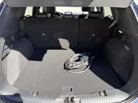 Ford Kuga (2023) thumbnail 42