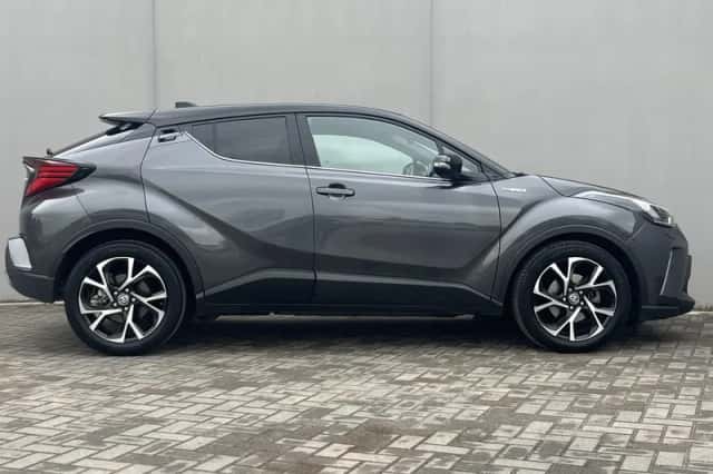 Toyota C-HR (2021) thumbnail 17