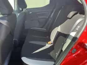 Nissan Micra (2018) thumbnail 10