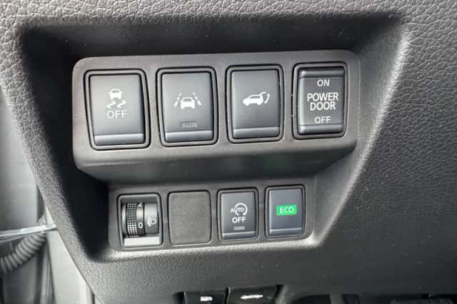 Nissan X-Trail (2021) thumbnail 35