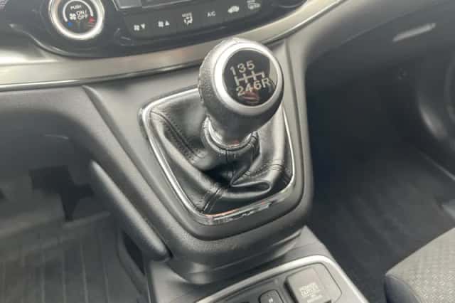 Honda CR-V (2016) thumbnail 21