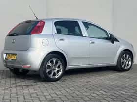 Fiat Punto (2019) thumbnail 3