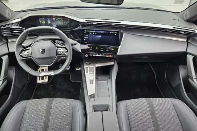 Peugeot 308 (2025) thumbnail 2