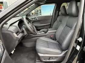 Mitsubishi Outlander (2026) thumbnail 39