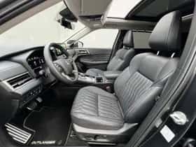 Mitsubishi Outlander (2026) thumbnail 6