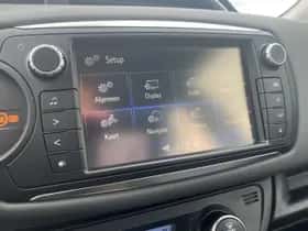 Toyota Yaris (2016) thumbnail 32