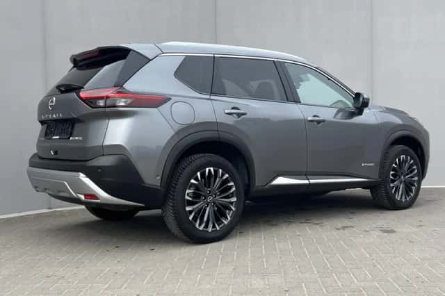 Nissan X-Trail (2025) thumbnail 3