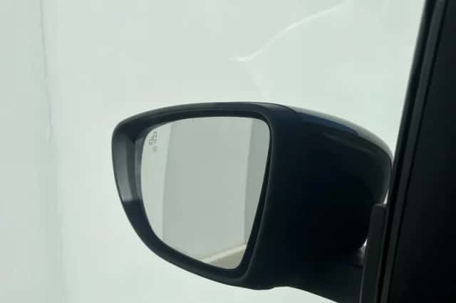 Nissan Leaf (2021) thumbnail 27