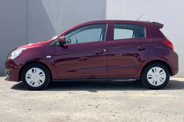 Mitsubishi Space Star (2018) thumbnail 9