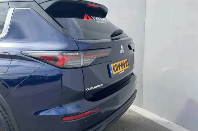 Mitsubishi Outlander (2026) thumbnail 15