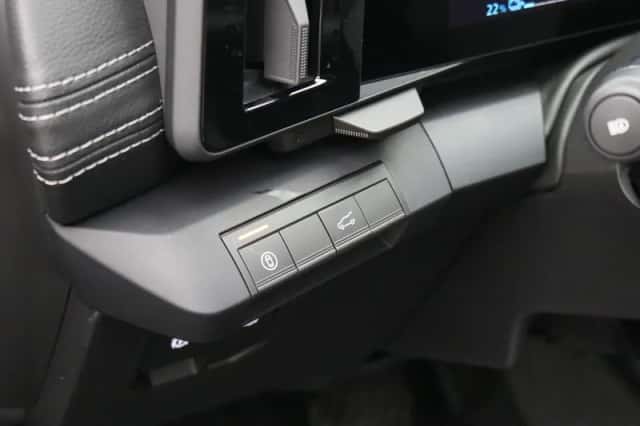 Mitsubishi Eclipse Cross (2026) thumbnail 24