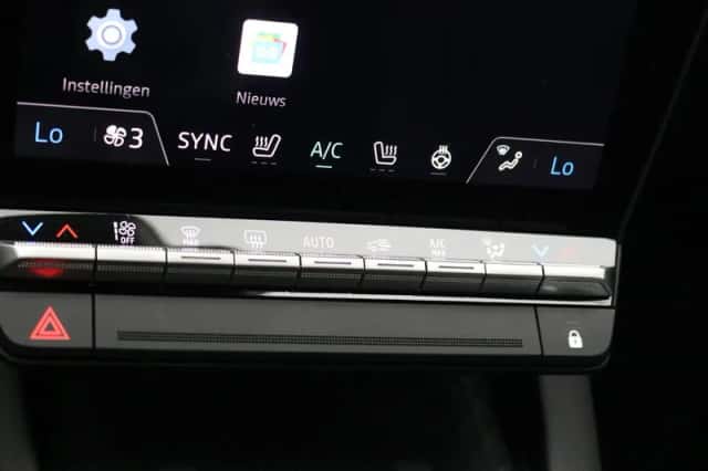 Mitsubishi Eclipse Cross (2026) thumbnail 9