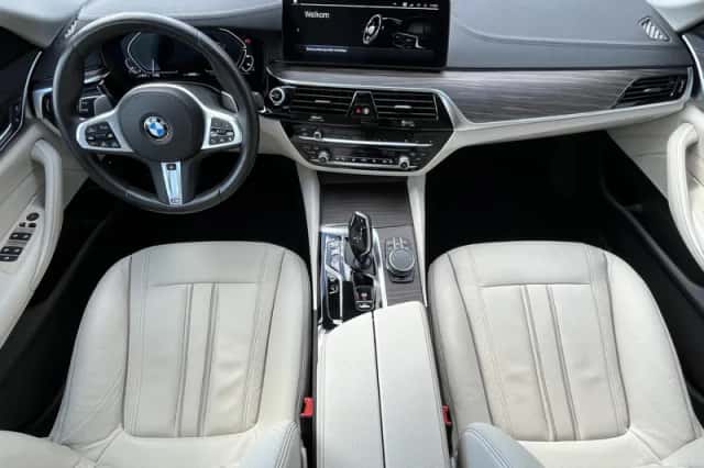 BMW 5-Serie (2021) thumbnail 2