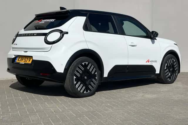 Nissan Micra (2026) thumbnail 3