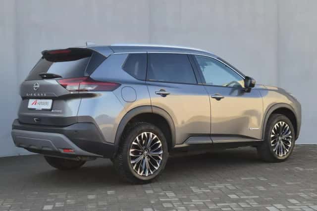 Nissan X-Trail (2025) thumbnail 3