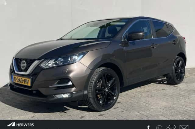 Nissan Qashqai (2018) thumbnail 1
