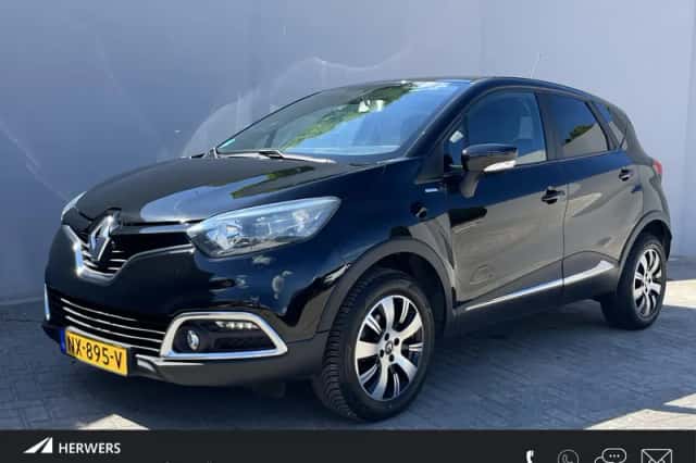 Renault Captur (2017) thumbnail 1