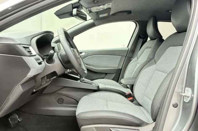 Renault Clio (2025) thumbnail 5