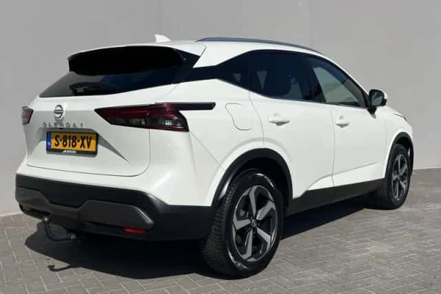 Nissan Qashqai (2023) thumbnail 3