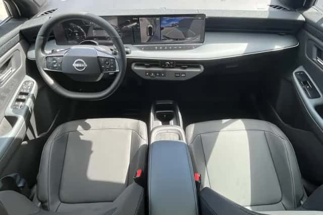Nissan Leaf (2026) thumbnail 2