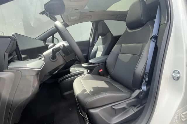 Nissan Leaf (2026) thumbnail 6