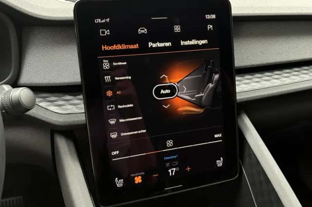 Polestar 2 (2023) thumbnail 5