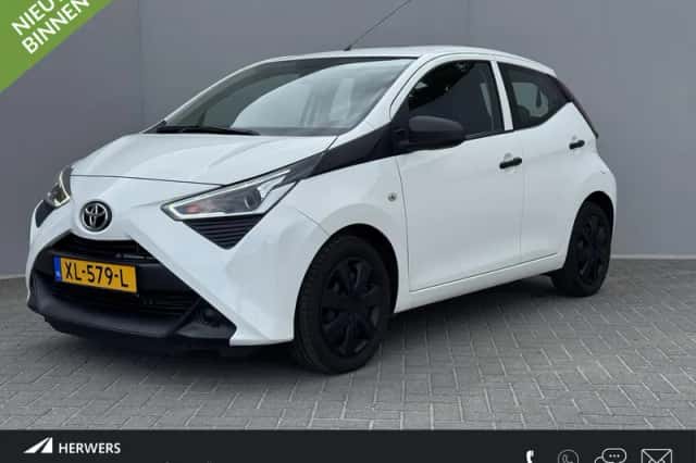 Toyota Aygo (2019) thumbnail 1