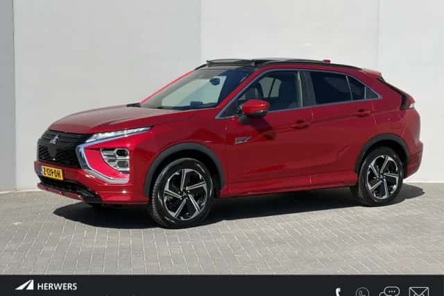 Mitsubishi Eclipse Cross (2022) thumbnail 1