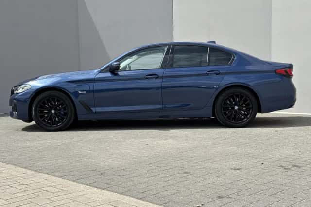 BMW 5-Serie (2022) thumbnail 4