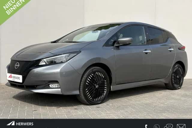 Nissan Leaf (2024) thumbnail 1