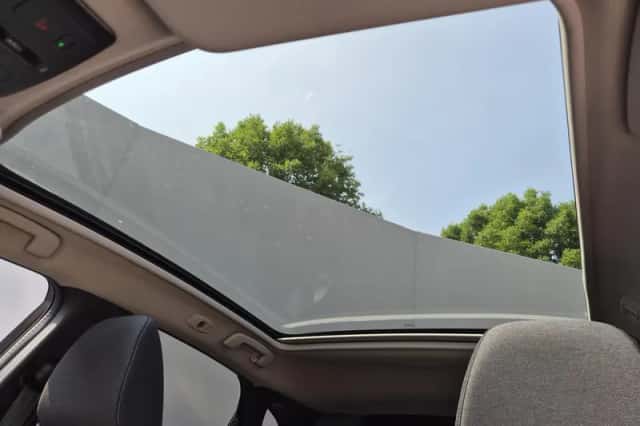 Nissan Qashqai (2023) thumbnail 4