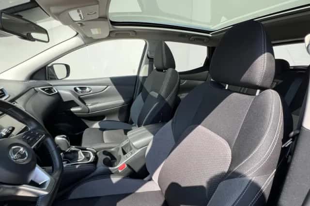 Nissan Qashqai (2019) thumbnail 4
