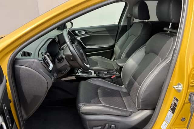 Kia XCeed (2020) thumbnail 6