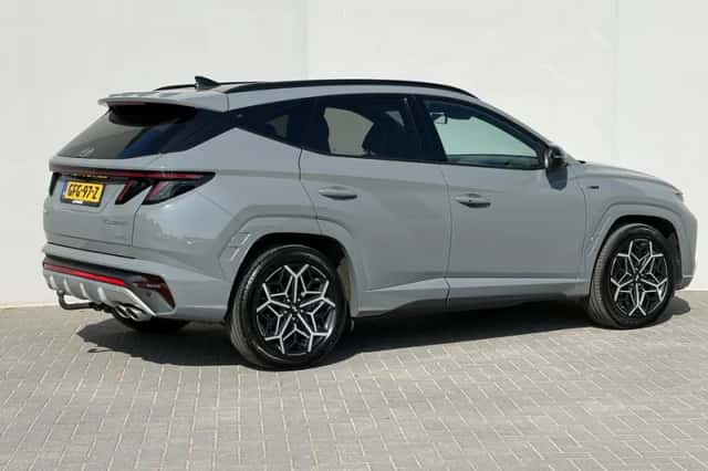 Hyundai Tucson (2023) thumbnail 3