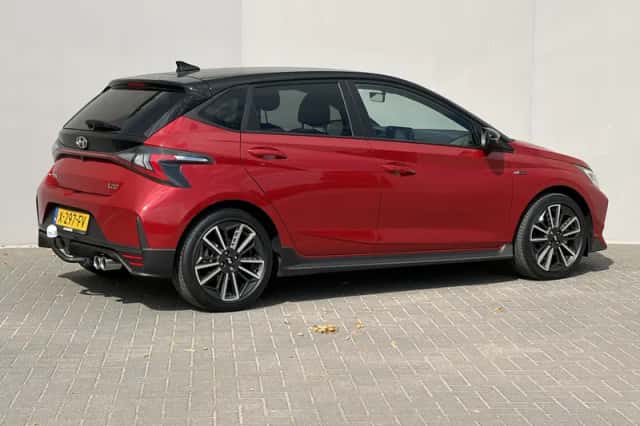 Hyundai i20 (2023) thumbnail 3