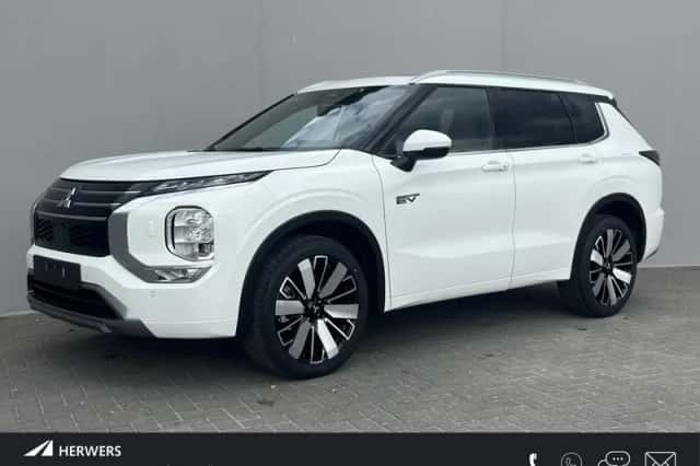 Mitsubishi Outlander (2026) thumbnail 1